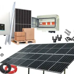 Komponenty do instalacji fotowoltaicznej 6 kW: panele, inwerter, skrzynka z zabezpieczeniami, kable, uchwyty i śruby. Cena z montażem do ustalenia.