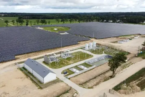 Farma Fotowoltaiczna Grodzisk Mazowiecki: Moc 71 MW i jej wpływ
